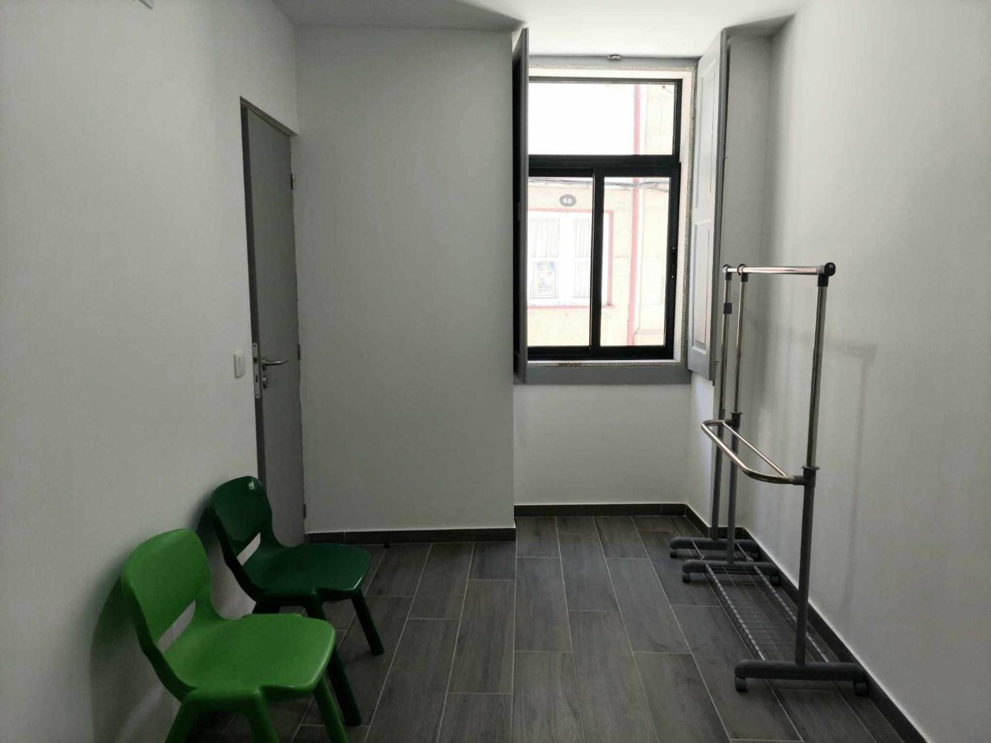 Historic Downtown Apartment *