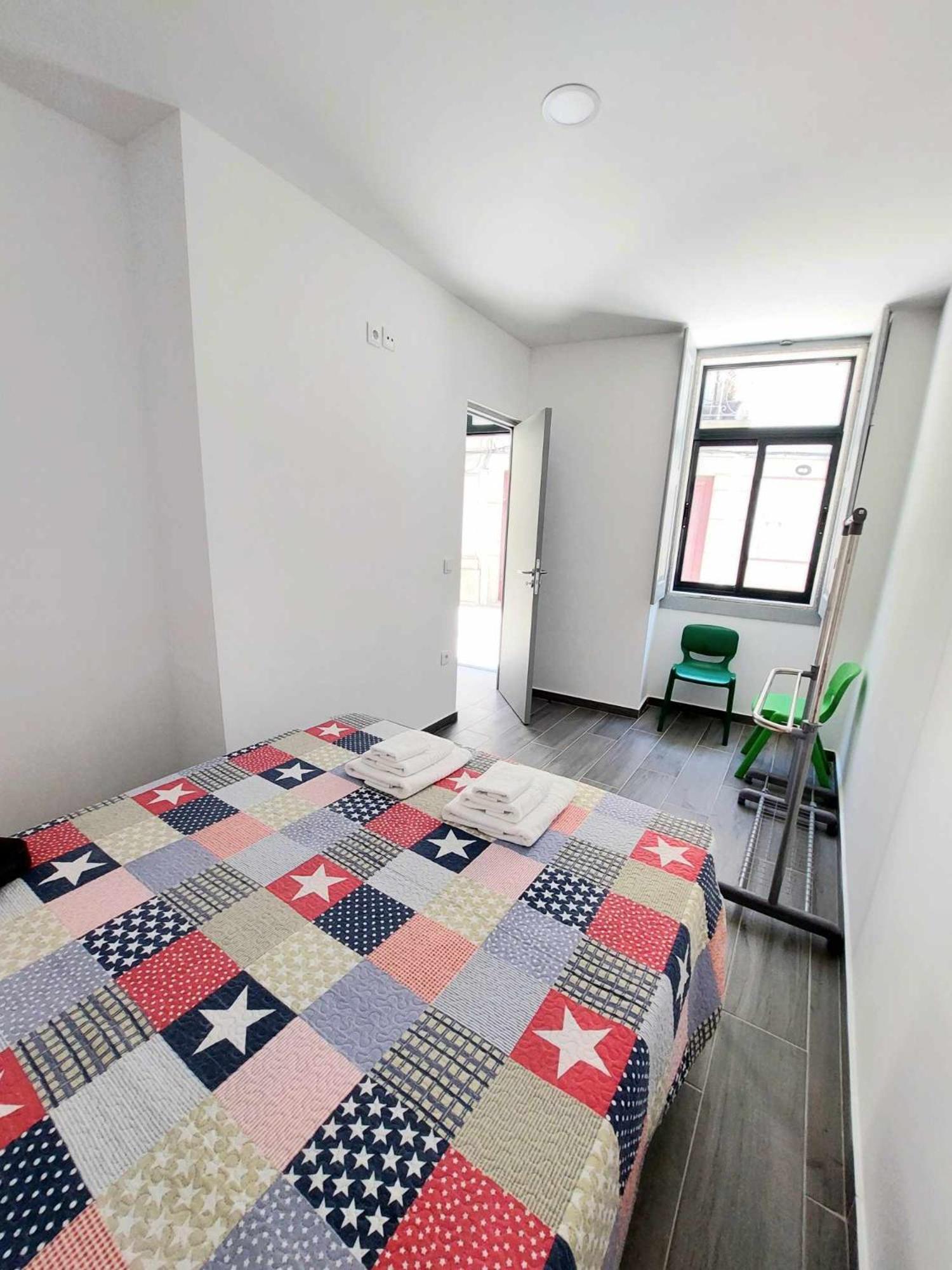 Historic Downtown Apartment *